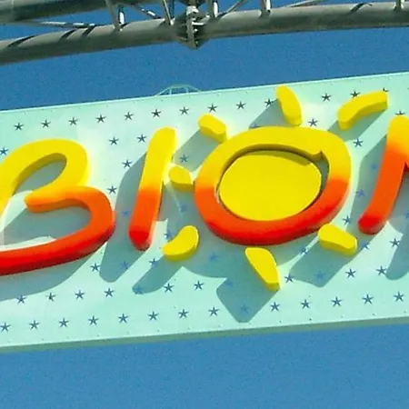 Warm Flat Just Few Steps From The - Beahost アパート *