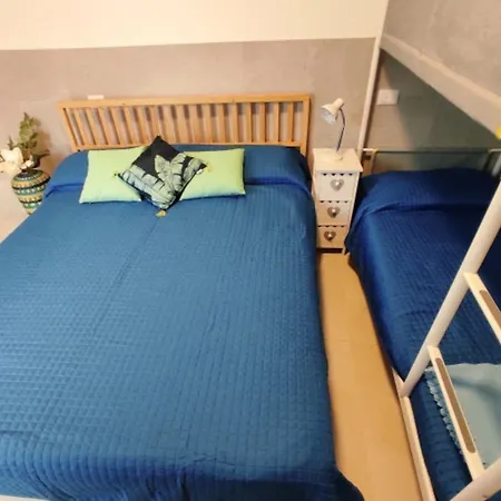 Flat Just Few Steps From The Apartment *